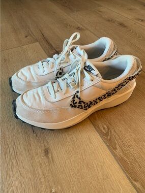 Nike Waffle Debut Sneakers White with Leopard Accent